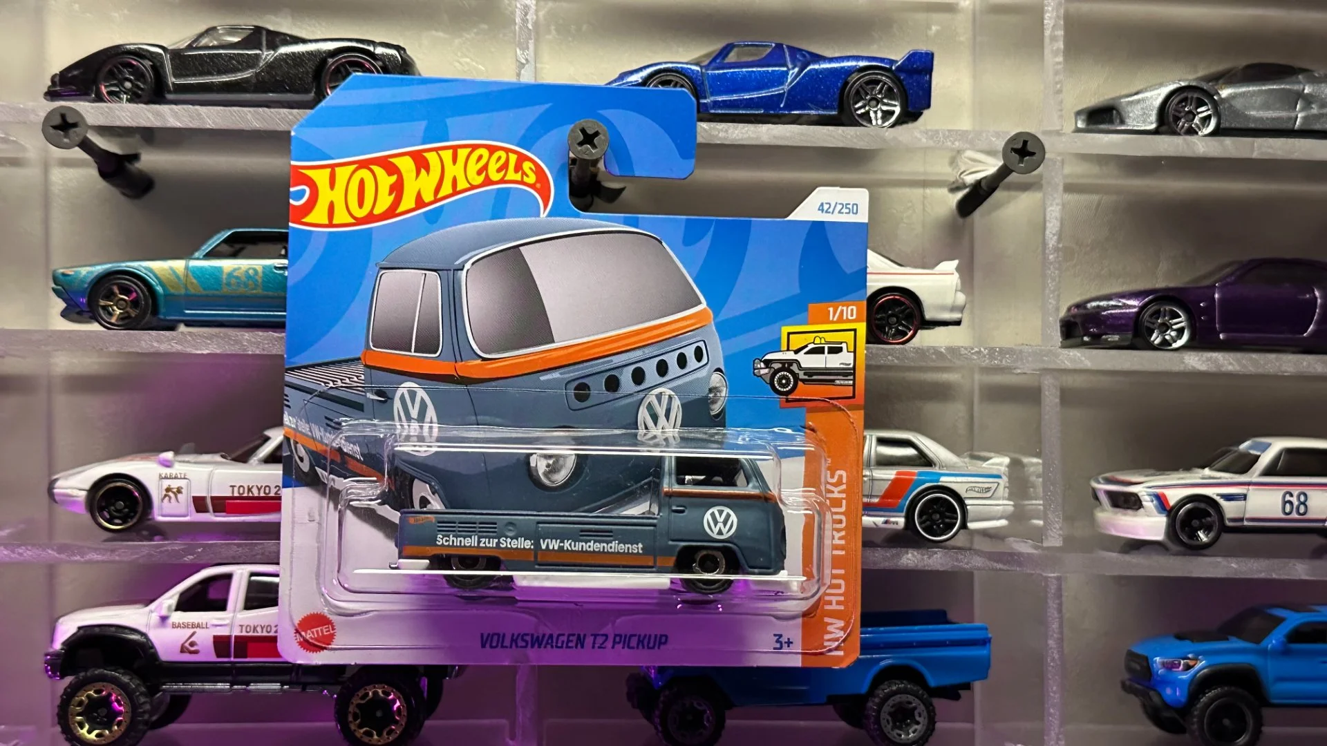 Hot wheels Volkswagen T2 Pickup - изображение 1