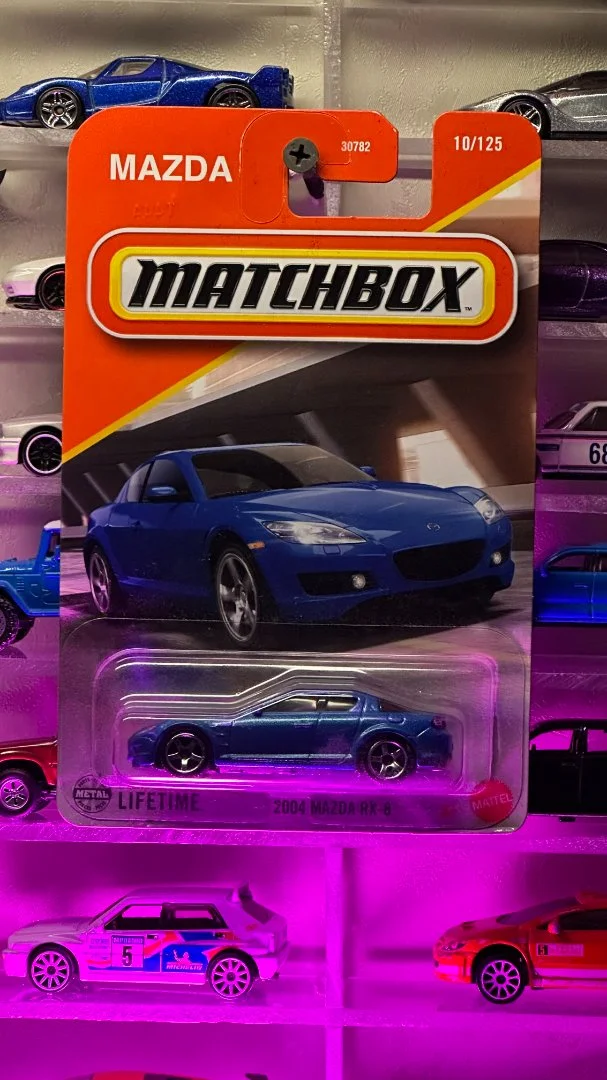 MatchBox 2004 Mazda RX-8 - изображение 1