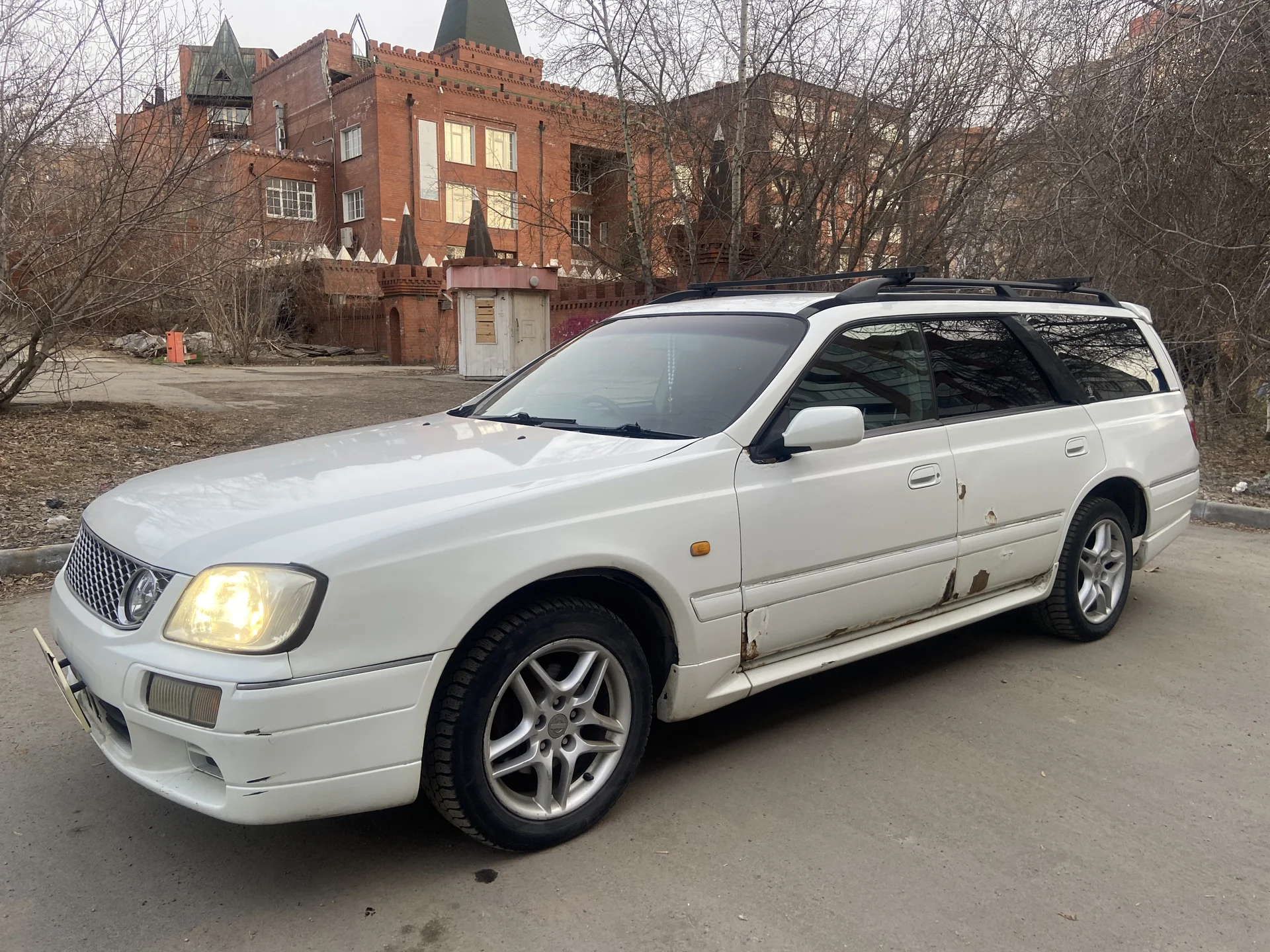 Nissan Stagea - миниатюра 4