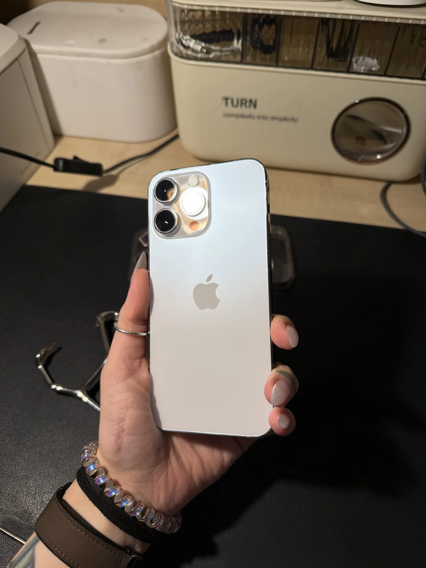 iPhone 14 Pro Max - миниатюра 2