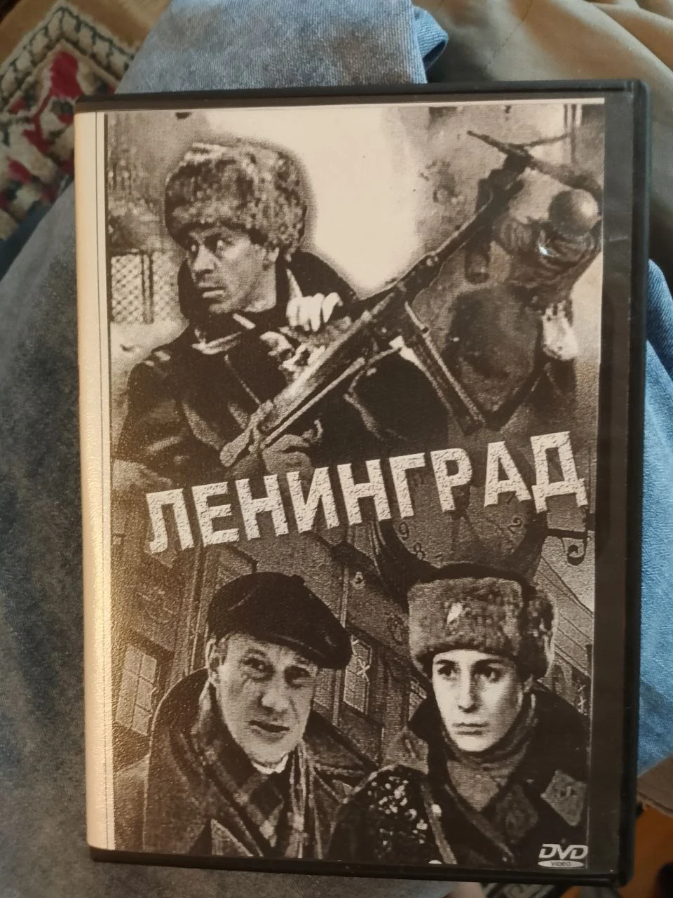 Продам ДВД с фильмами (9шт.) - миниатюра 5