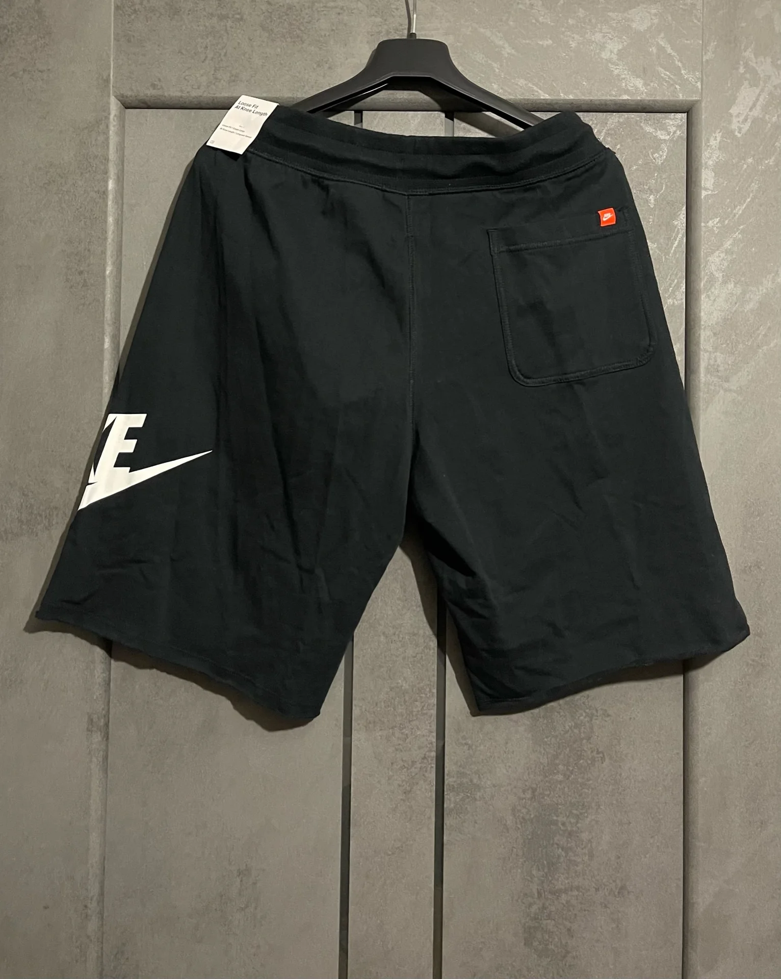 Шорты Nike Sportswear - миниатюра 2