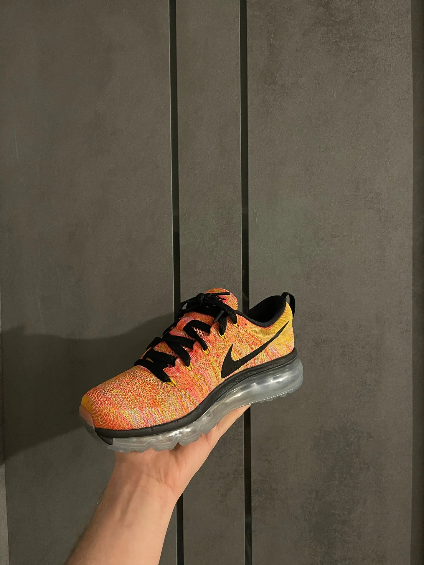 Кроссовки Nike Flyknit Max - миниатюра 3