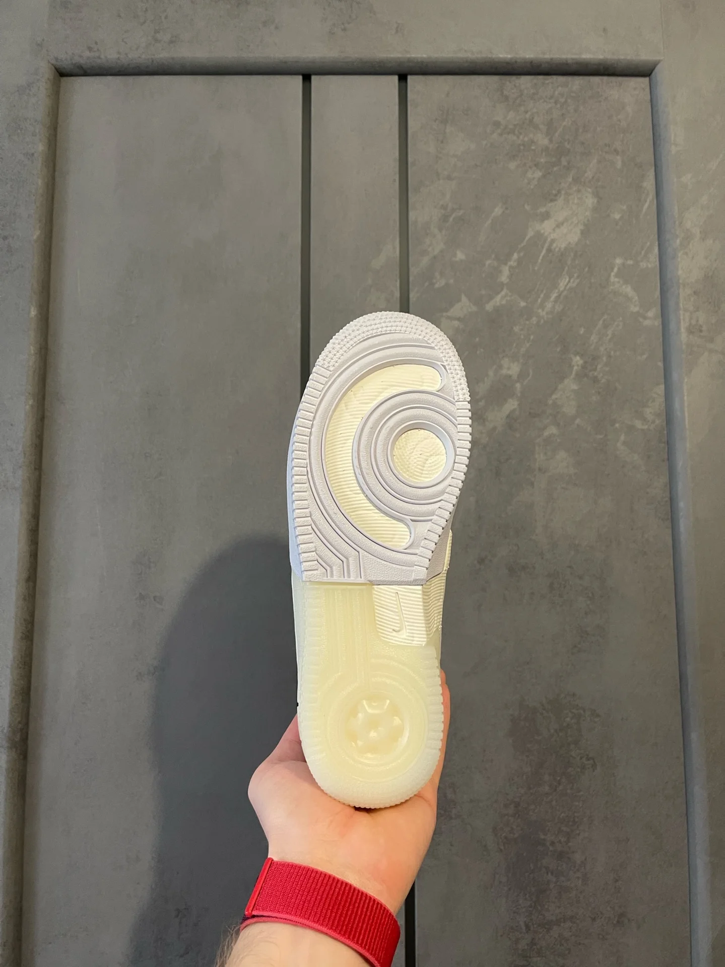 Кроссовки Nike Air Force 1 - миниатюра 4