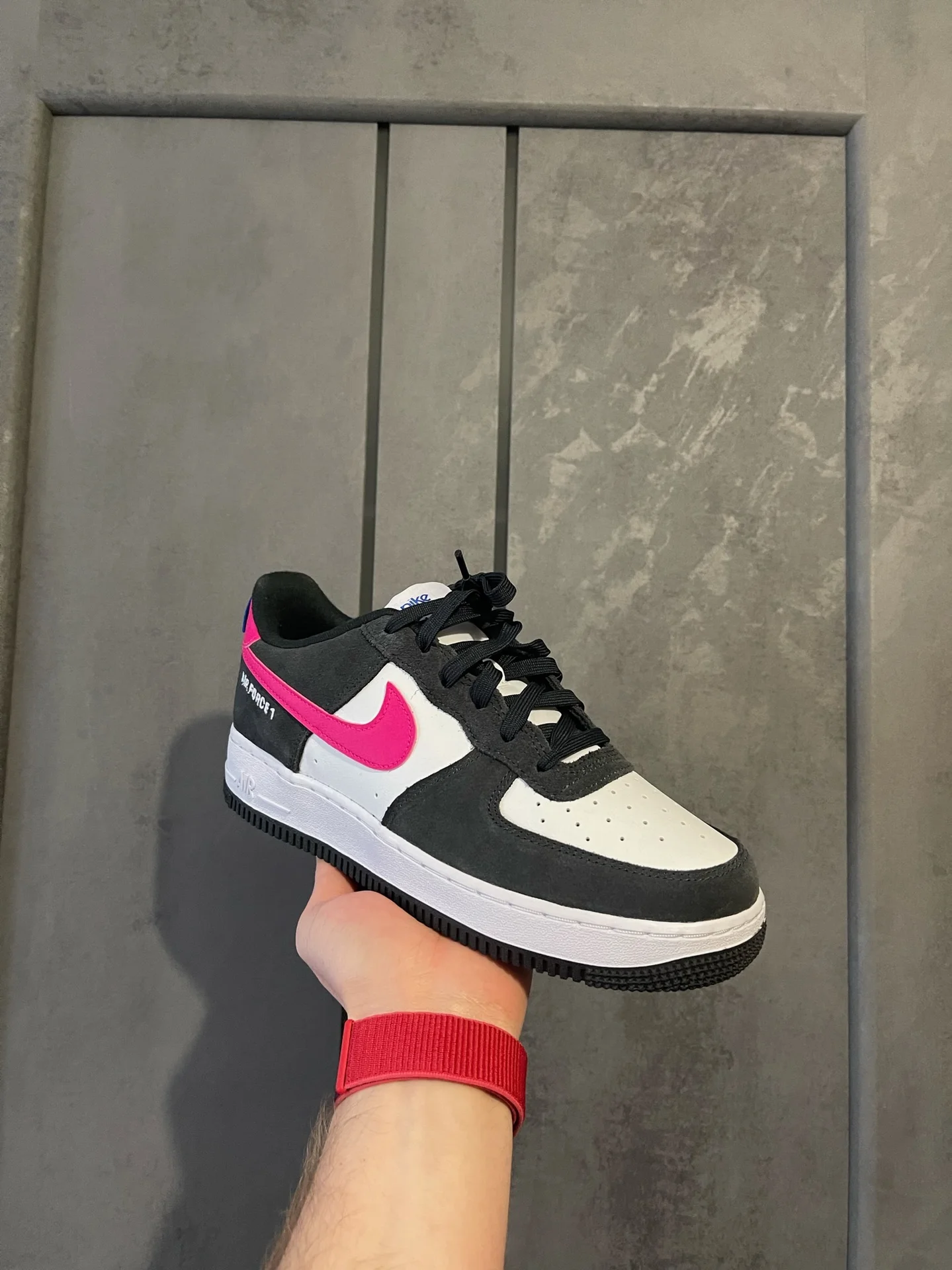 Кроссовки Nike Air Force 1 - миниатюра 2