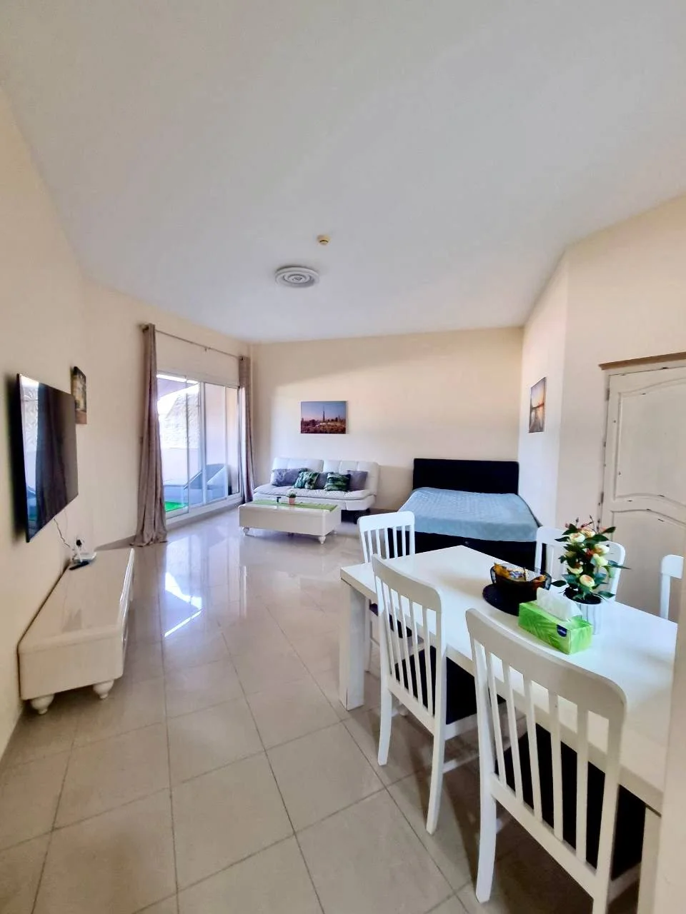 Огромная 1BR (110 м²) на первой линии моря — Bab Al Bahr (Al Marjan) - миниатюра 4