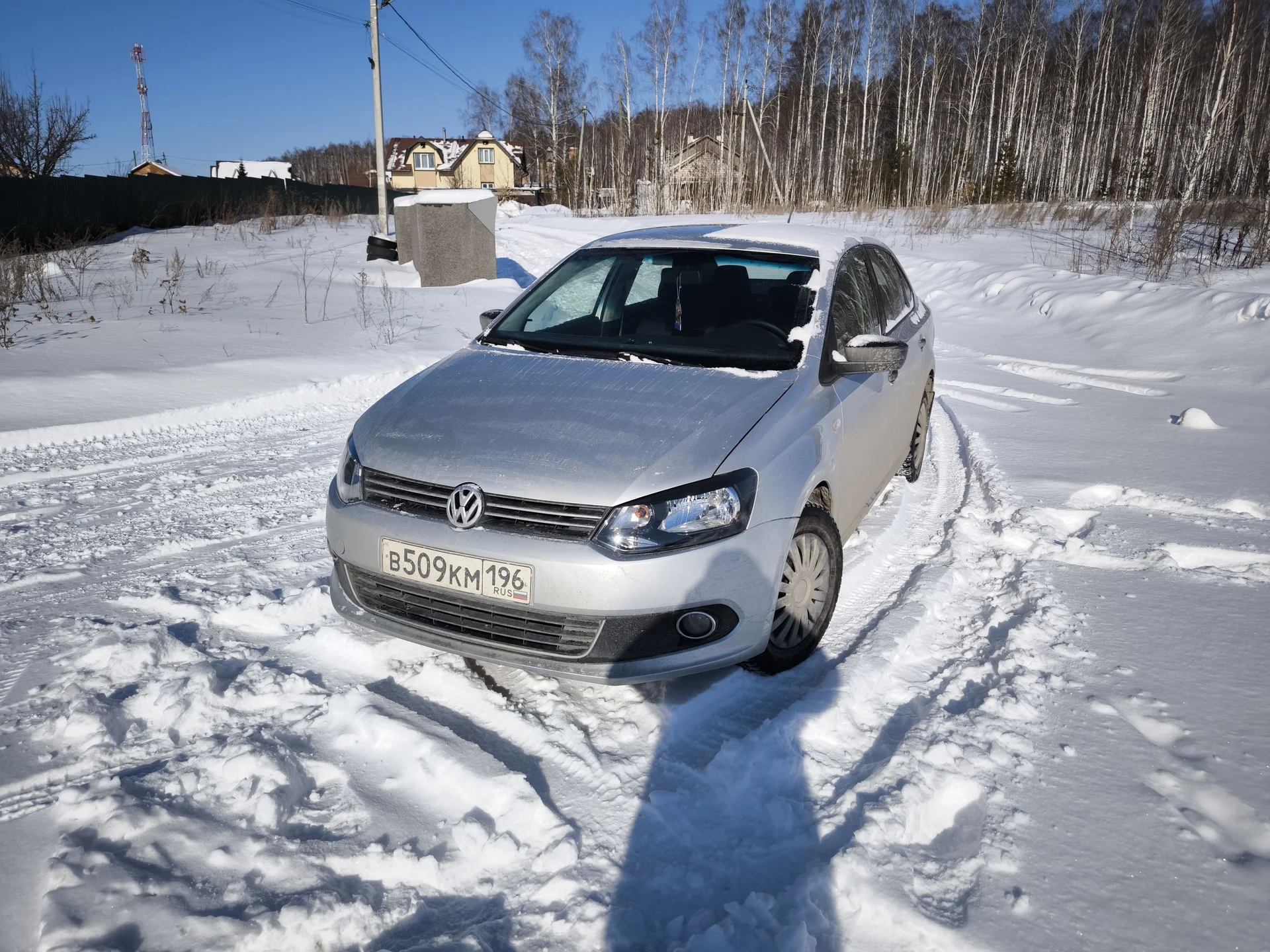 Volkswagen Polo 1.6 МТ, 2014, 118 000 км - изображение 1