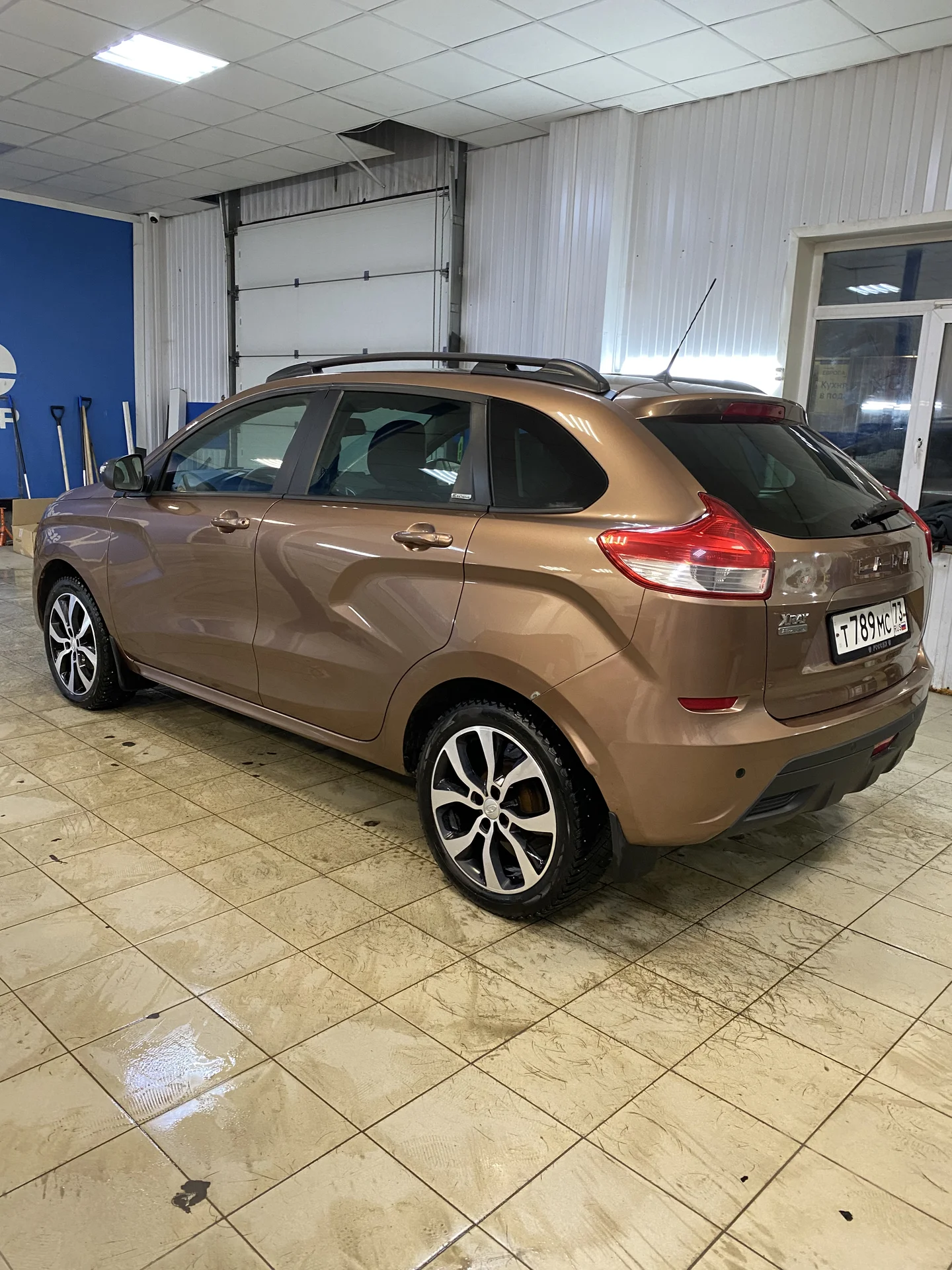 Lada x-ray - миниатюра 2