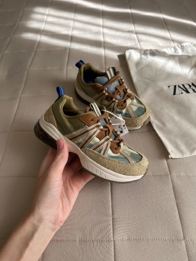 Кроссовки Zara - миниатюра 2