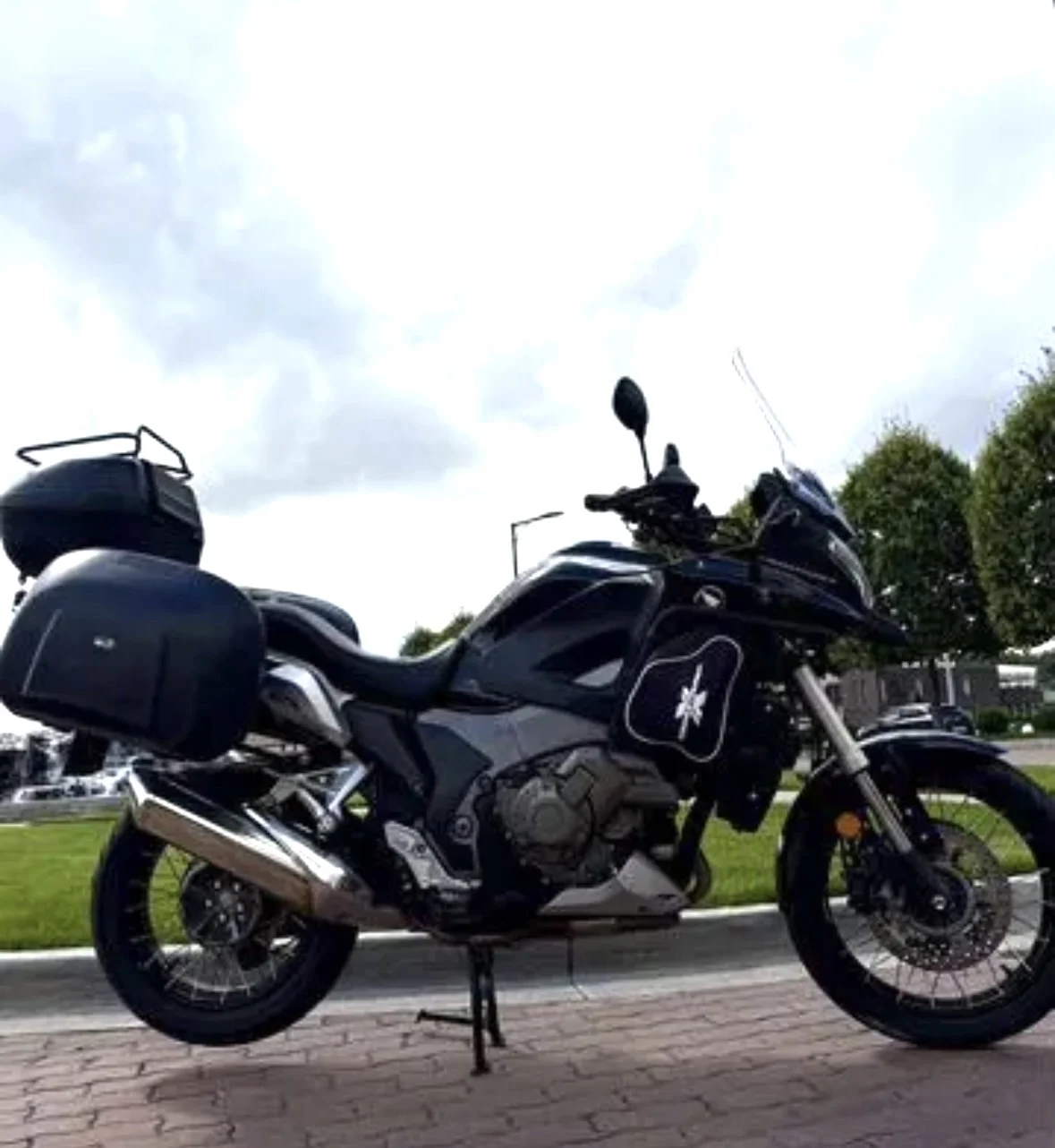 Honda vfr1200xd crosstuorer автомат