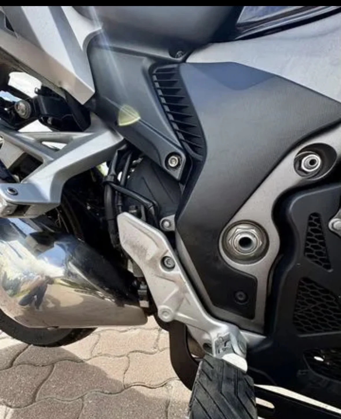 Honda vfr1200xd crosstuorer автомат - миниатюра 4