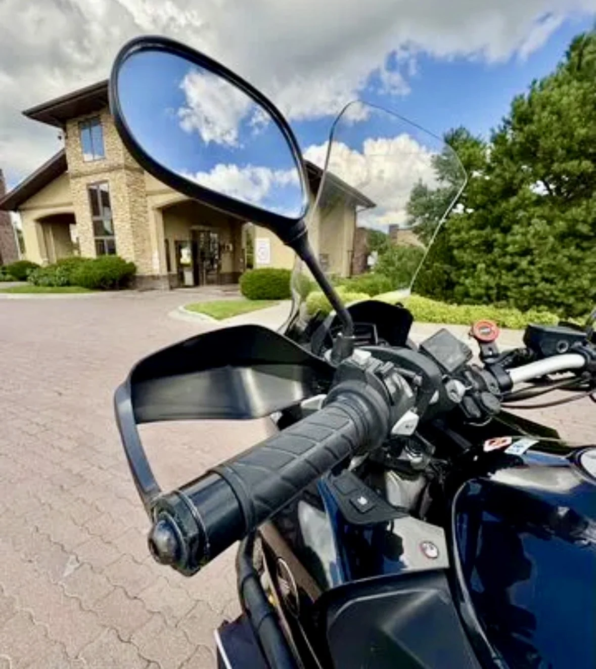 Honda vfr1200xd crosstuorer автомат - миниатюра 5