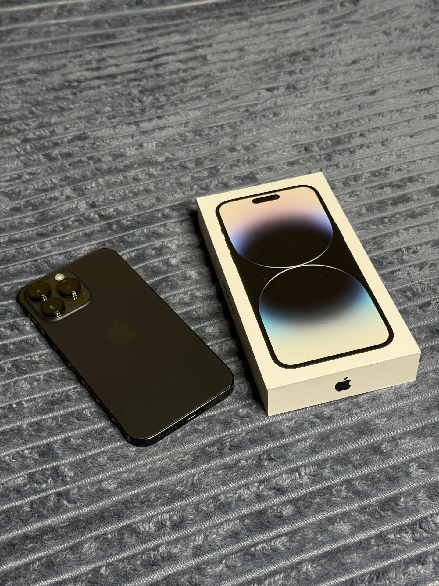 iPhone 14 Pro Max, Space Black, 128GB - миниатюра 2