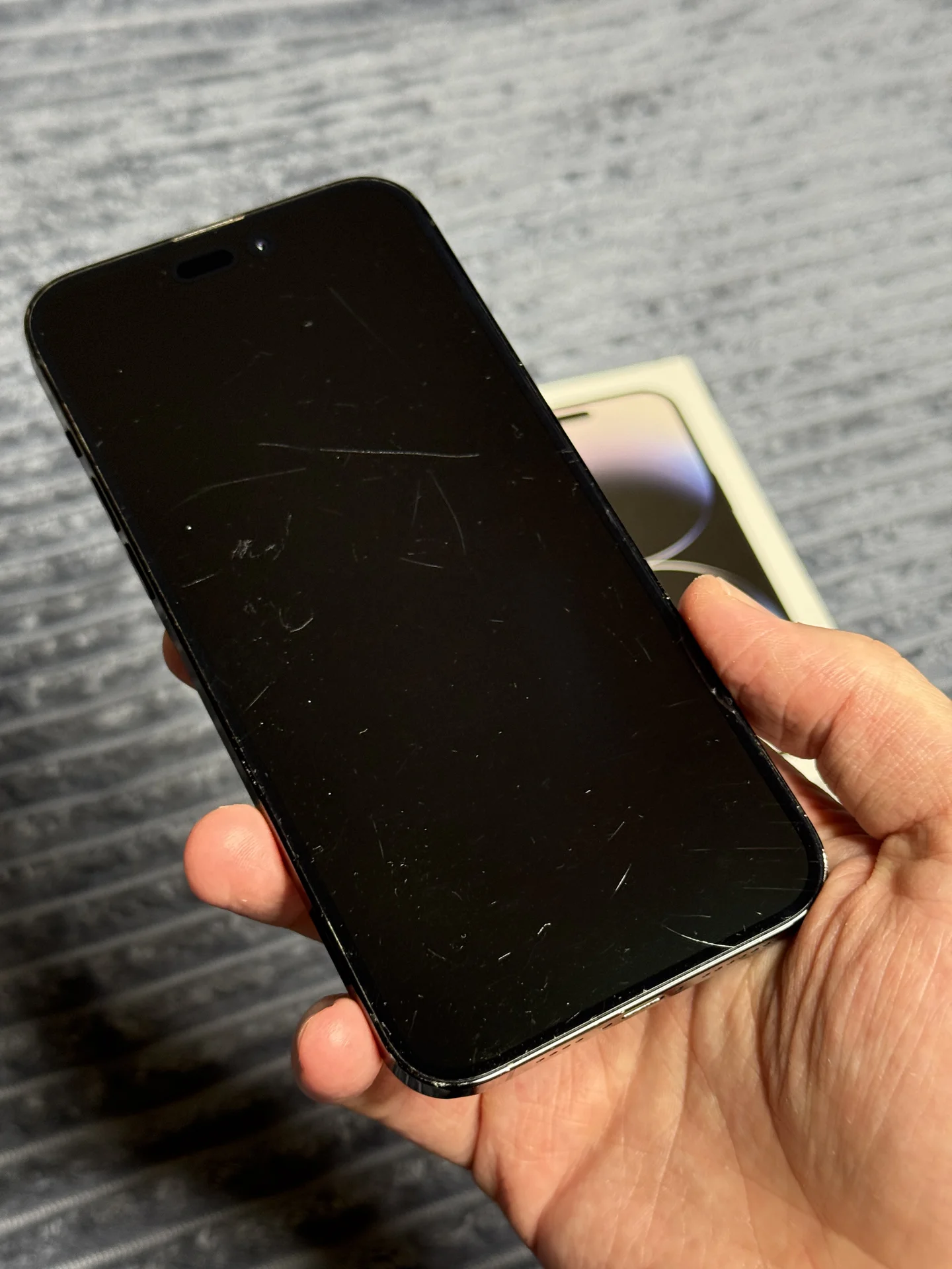 iPhone 14 Pro Max, Space Black, 128GB - миниатюра 4
