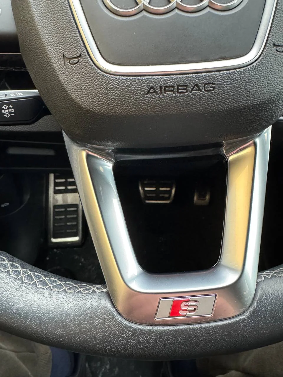 Машина Audi Q3 sportback 2022 - миниатюра 9