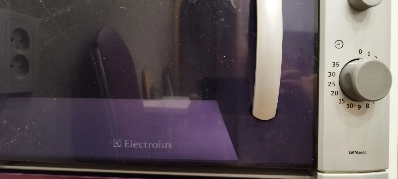 Переключатель для микроволновки Electrolux EMM 200 - миниатюра 2
