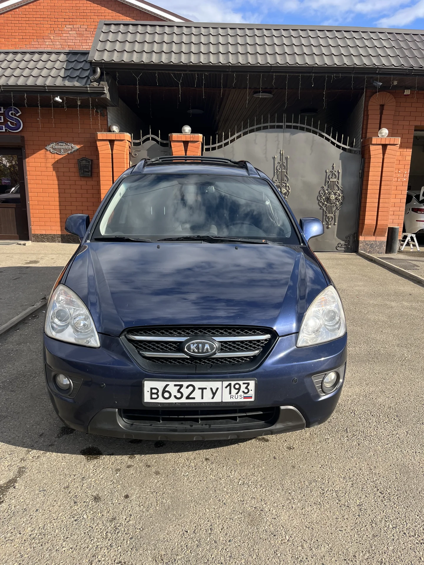 Автомобиль Киа Каренс 2007 - изображение 1
