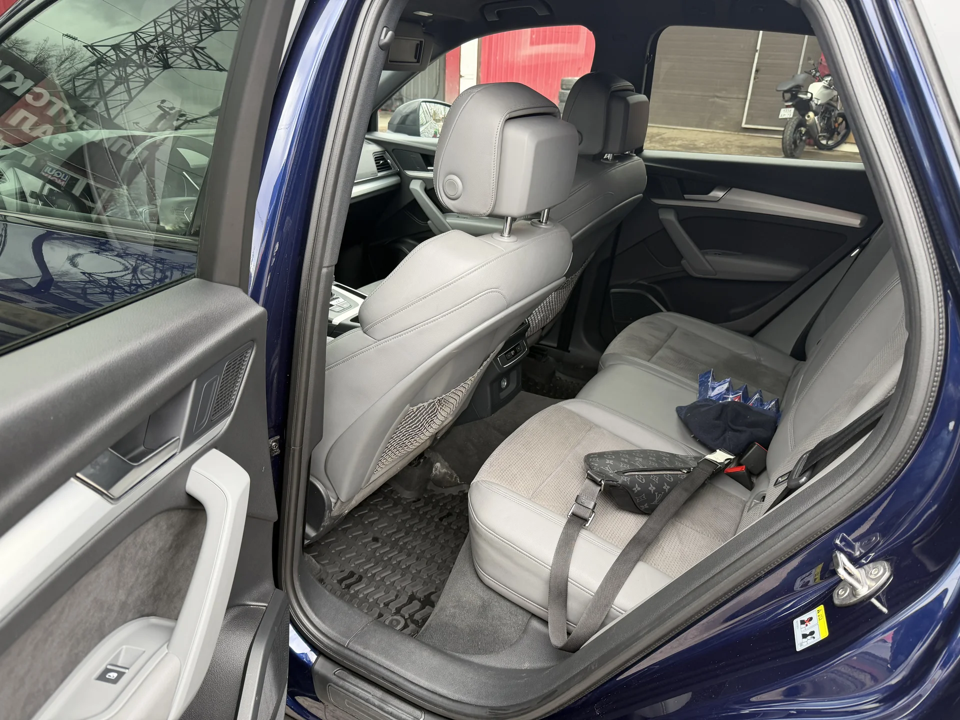 Audi SQ5 - миниатюра 7