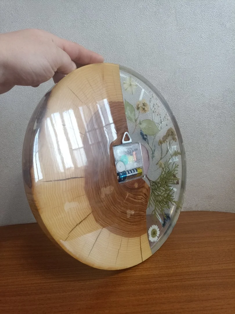Часы из эпоксидной смолы - миниатюра 6