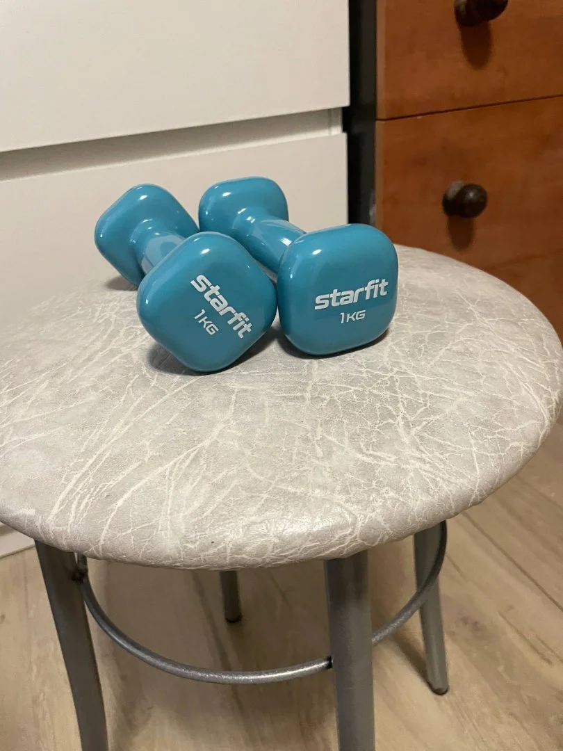 Гантели starfit 1 кг (2 шт) - изображение 1
