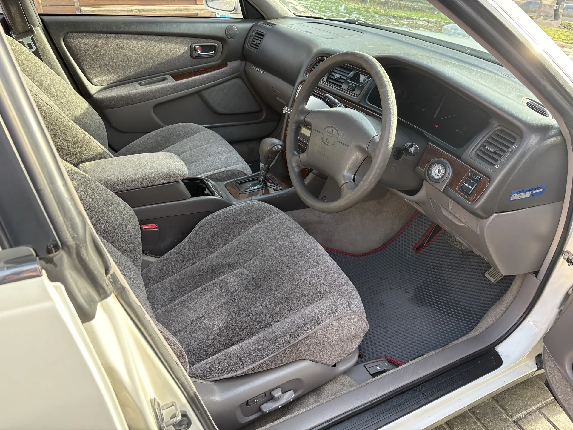 Toyota Mark 2 - миниатюра 28