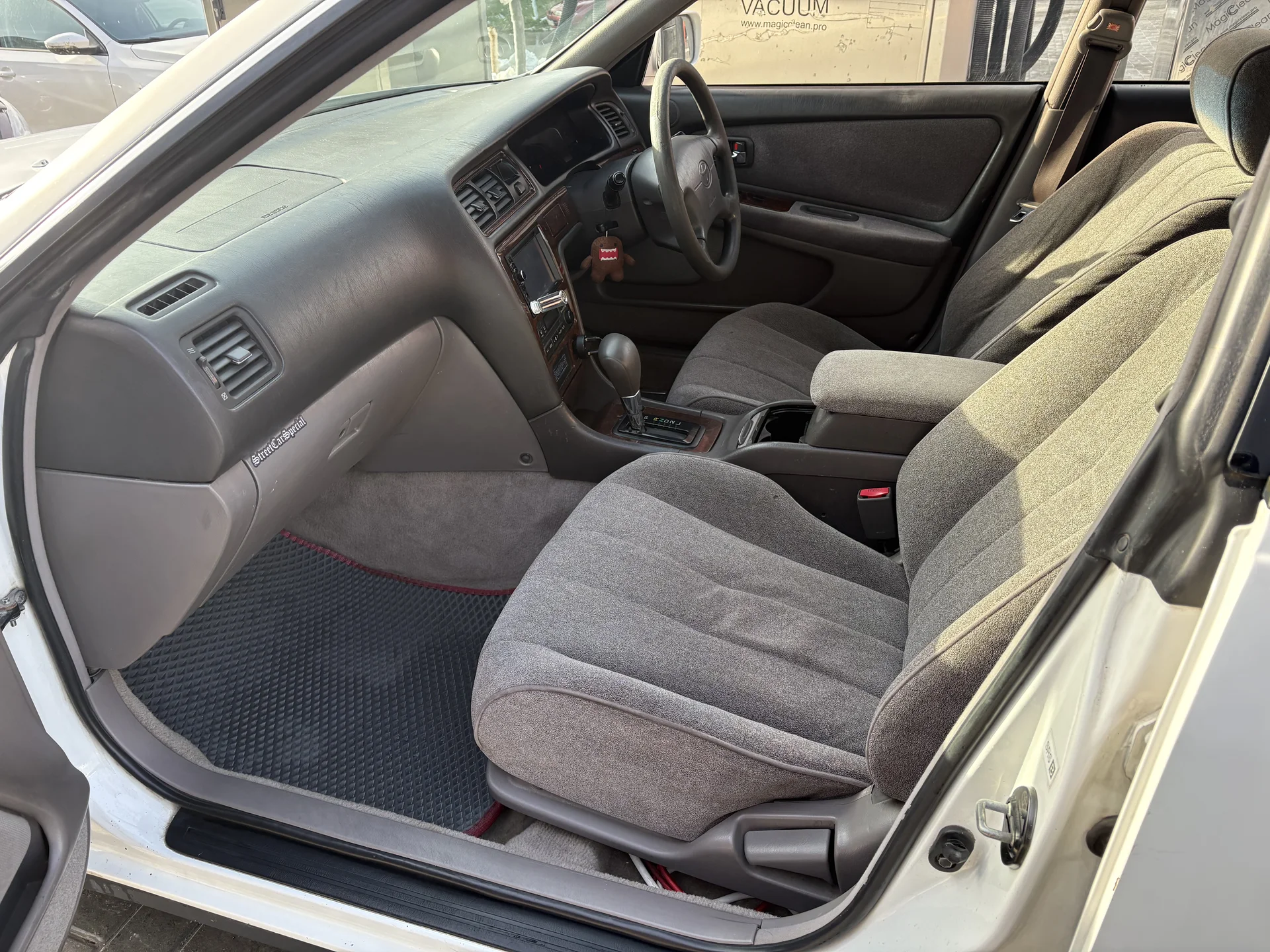 Toyota Mark 2 - миниатюра 34