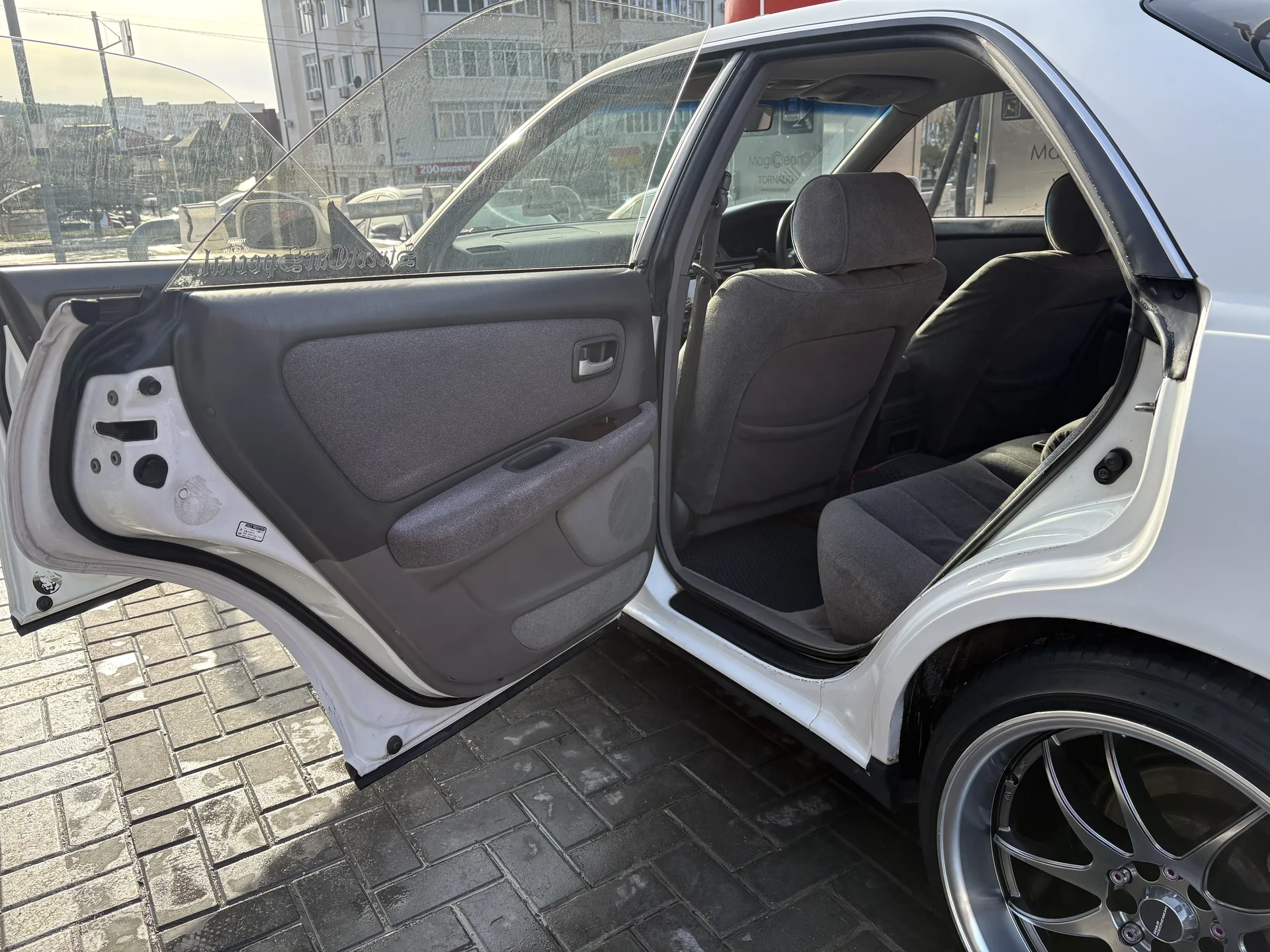Toyota Mark 2 - миниатюра 37