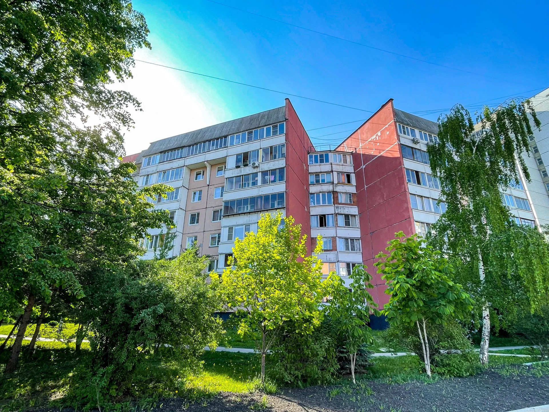 Просторная чистая евро квартира с огромной кухней - миниатюра 25