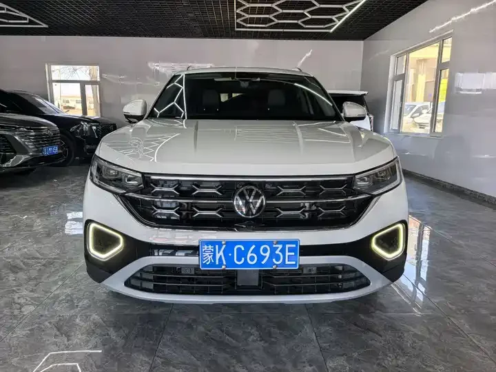 Volkswagen Tayron 2023 из Китая - миниатюра 2