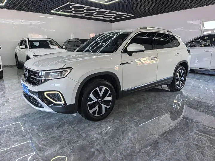 Volkswagen Tayron 2023 из Китая - миниатюра 3