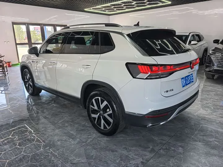 Volkswagen Tayron 2023 из Китая - миниатюра 4