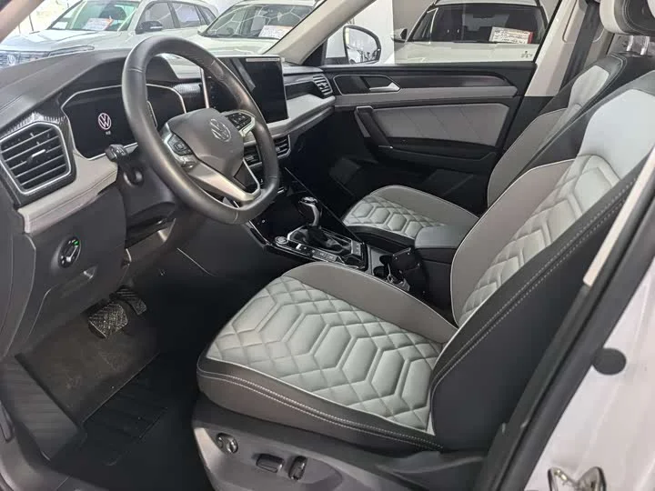 Volkswagen Tayron 2023 из Китая - миниатюра 7