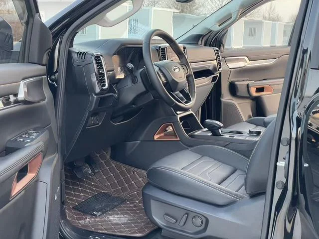Ford Ranger 2024 из Китая - миниатюра 8
