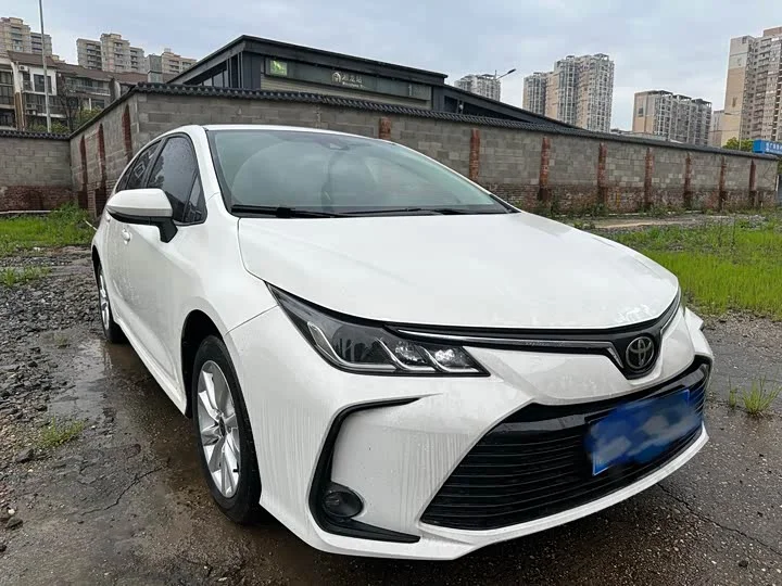 Toyota Corolla (E210) 2023 из Китая - изображение 1