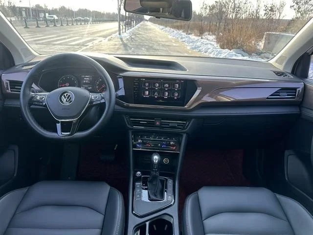 Volkswagen Tharu - миниатюра 21