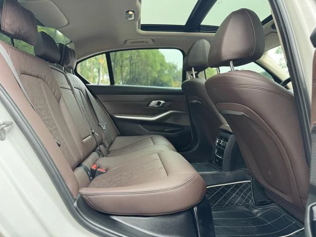 BMW 3e Series - миниатюра 7