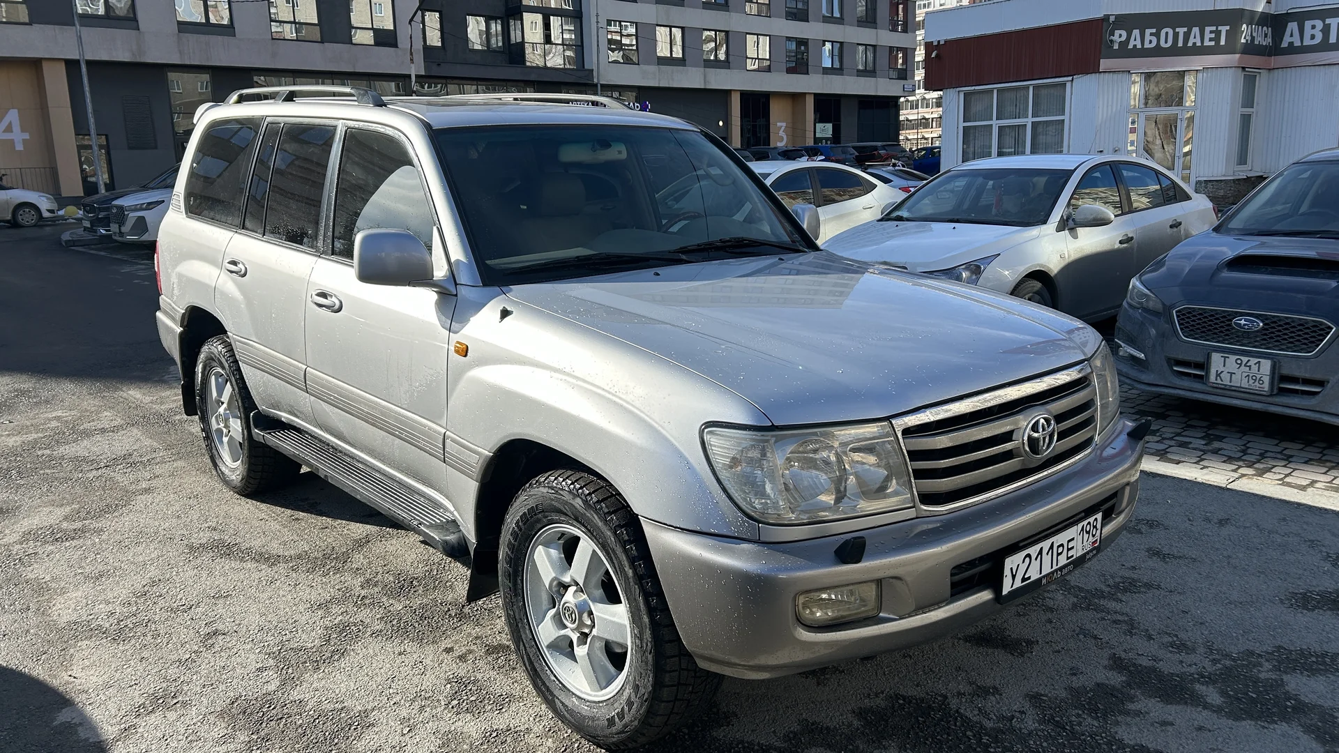 Toyota Land Cruiser 100 рестайлинг - миниатюра 2