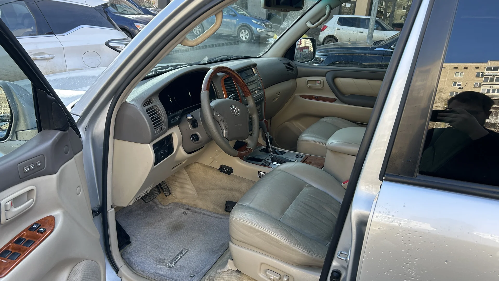 Toyota Land Cruiser 100 рестайлинг - миниатюра 5