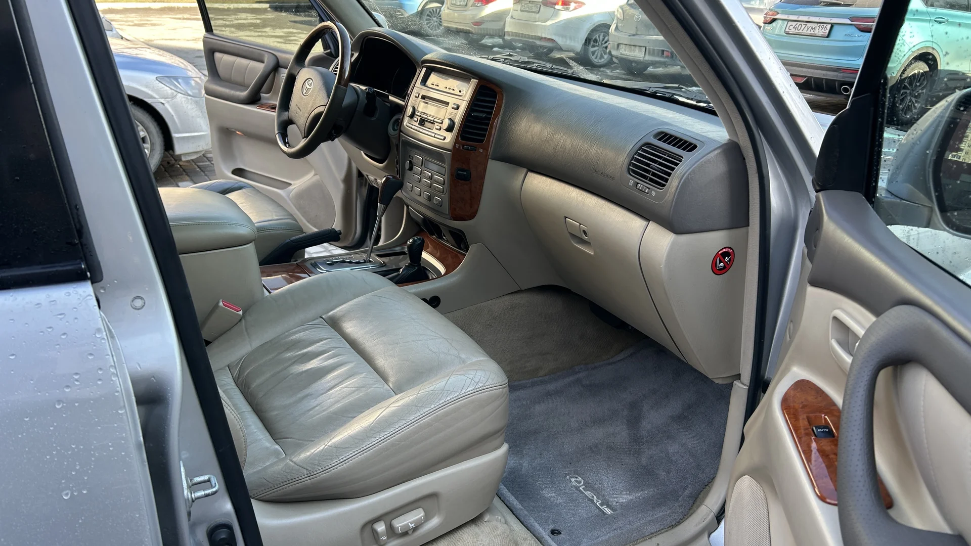 Toyota Land Cruiser 100 рестайлинг - миниатюра 6