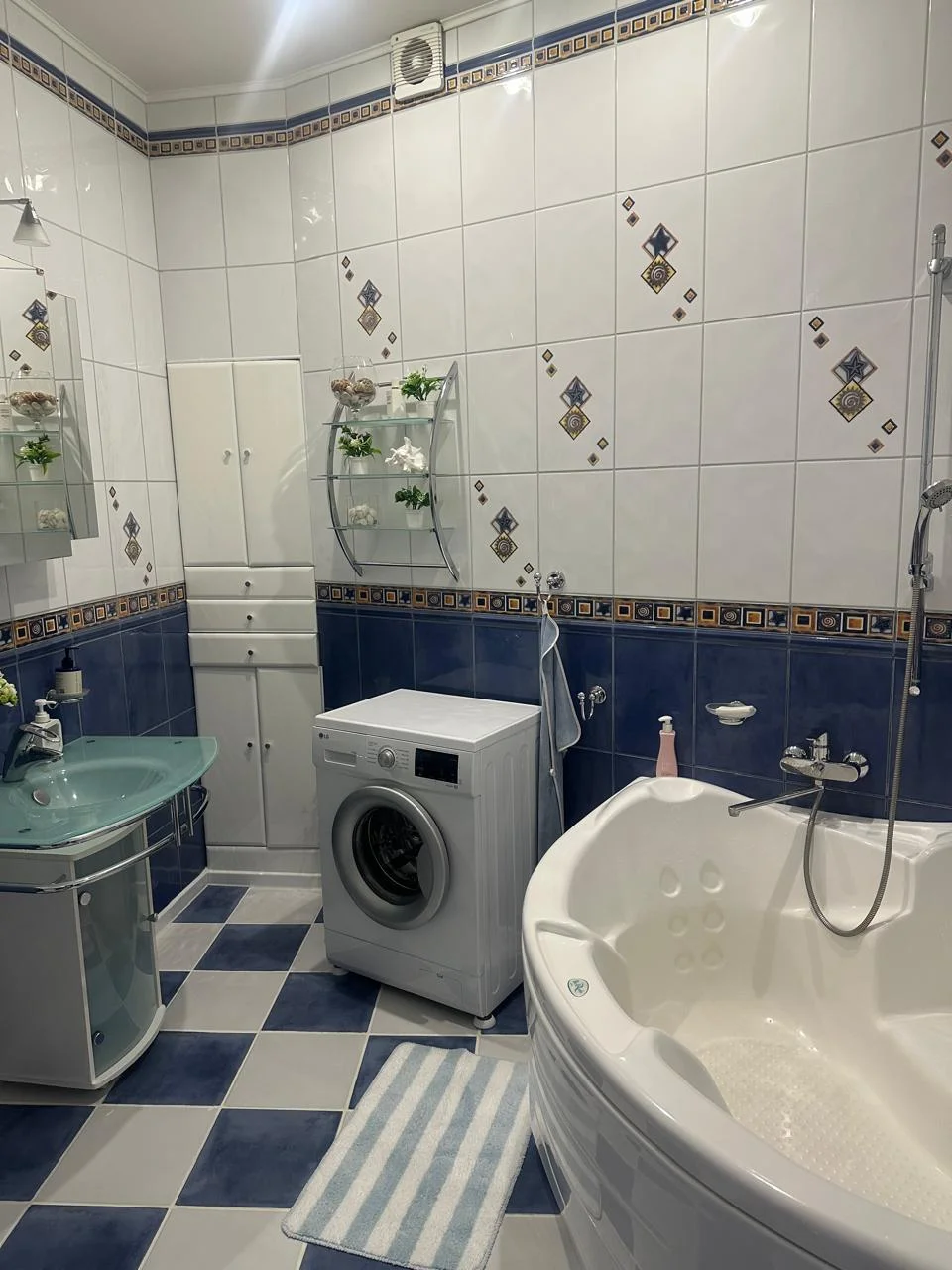 Продам трехкомнатную квартиру - миниатюра 6