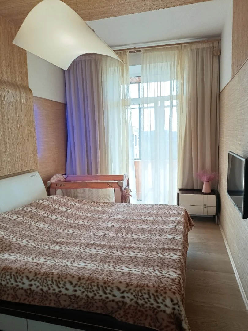 Продам трехкомнатную квартиру - миниатюра 12