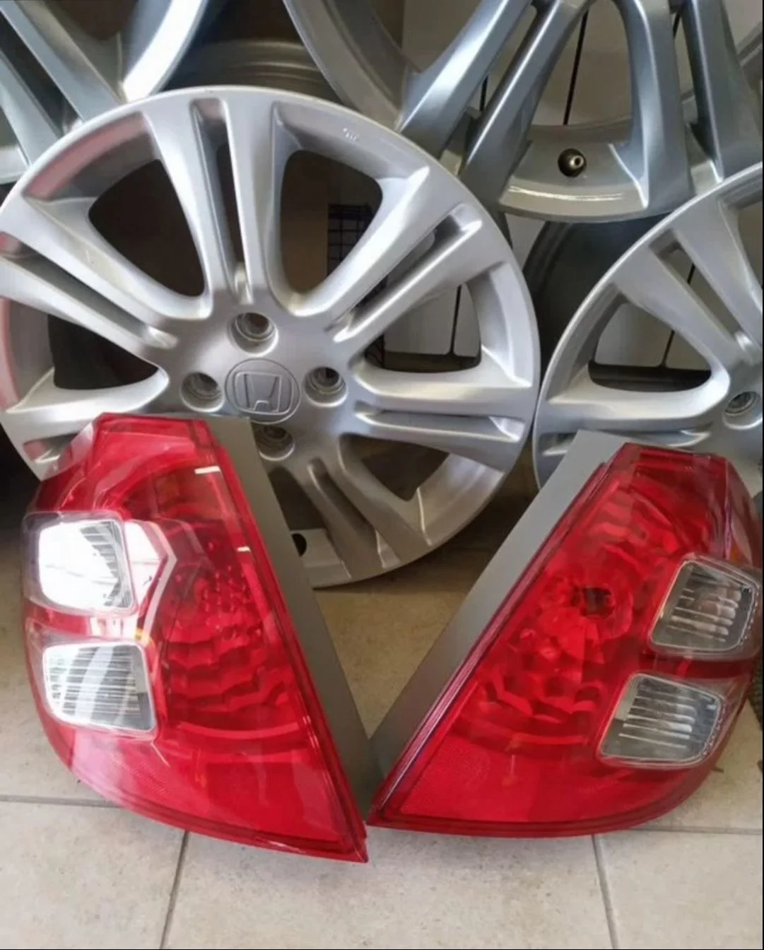 Стопсигналы Honda Fit - изображение 1