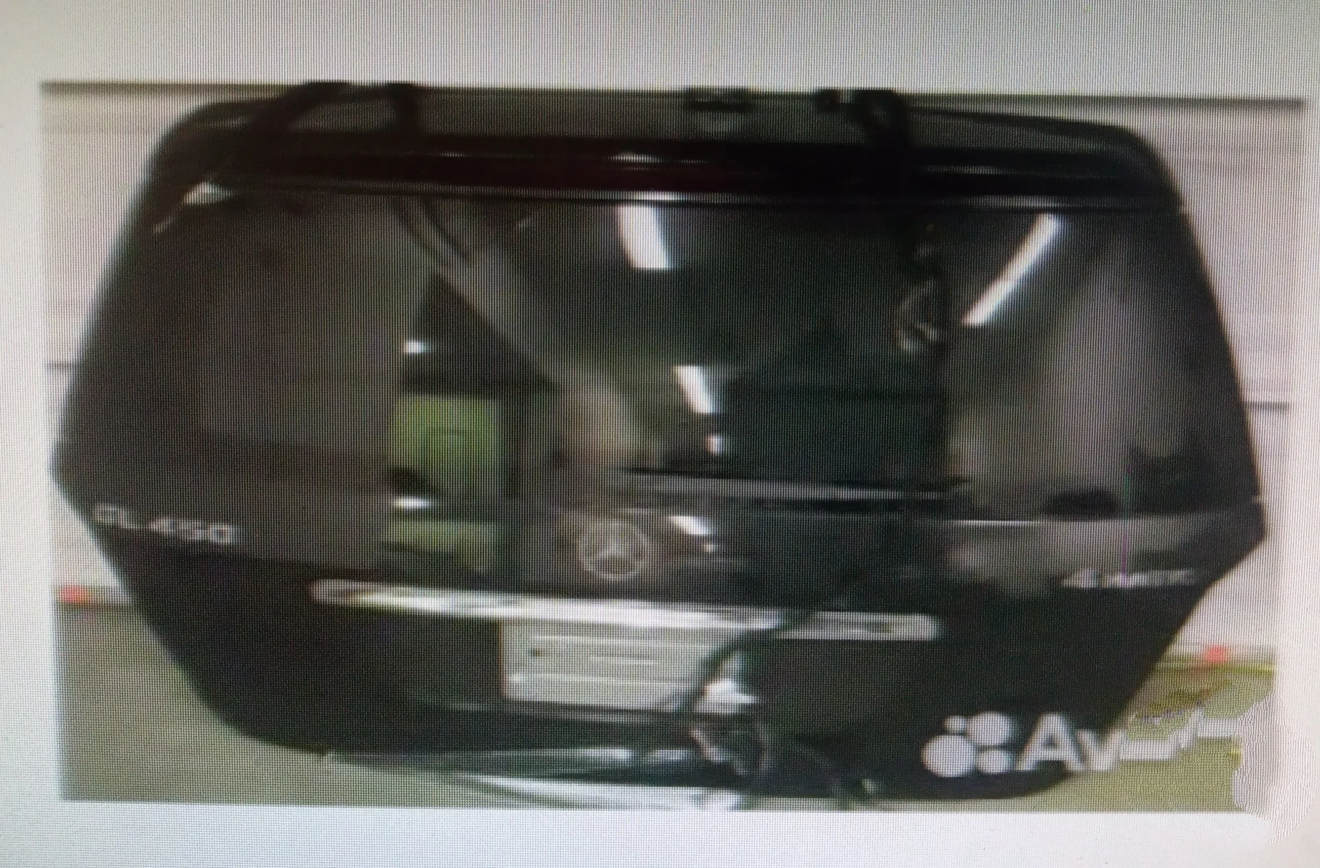 Крышка багажника mercedes GL450/500 2011 год - изображение 1