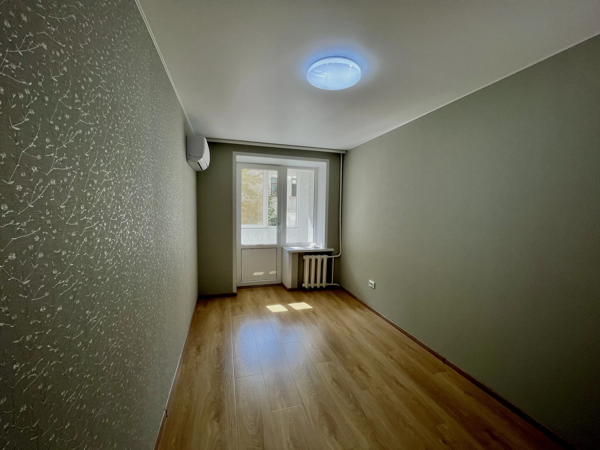 Продам 4х ком квартиру - миниатюра 24