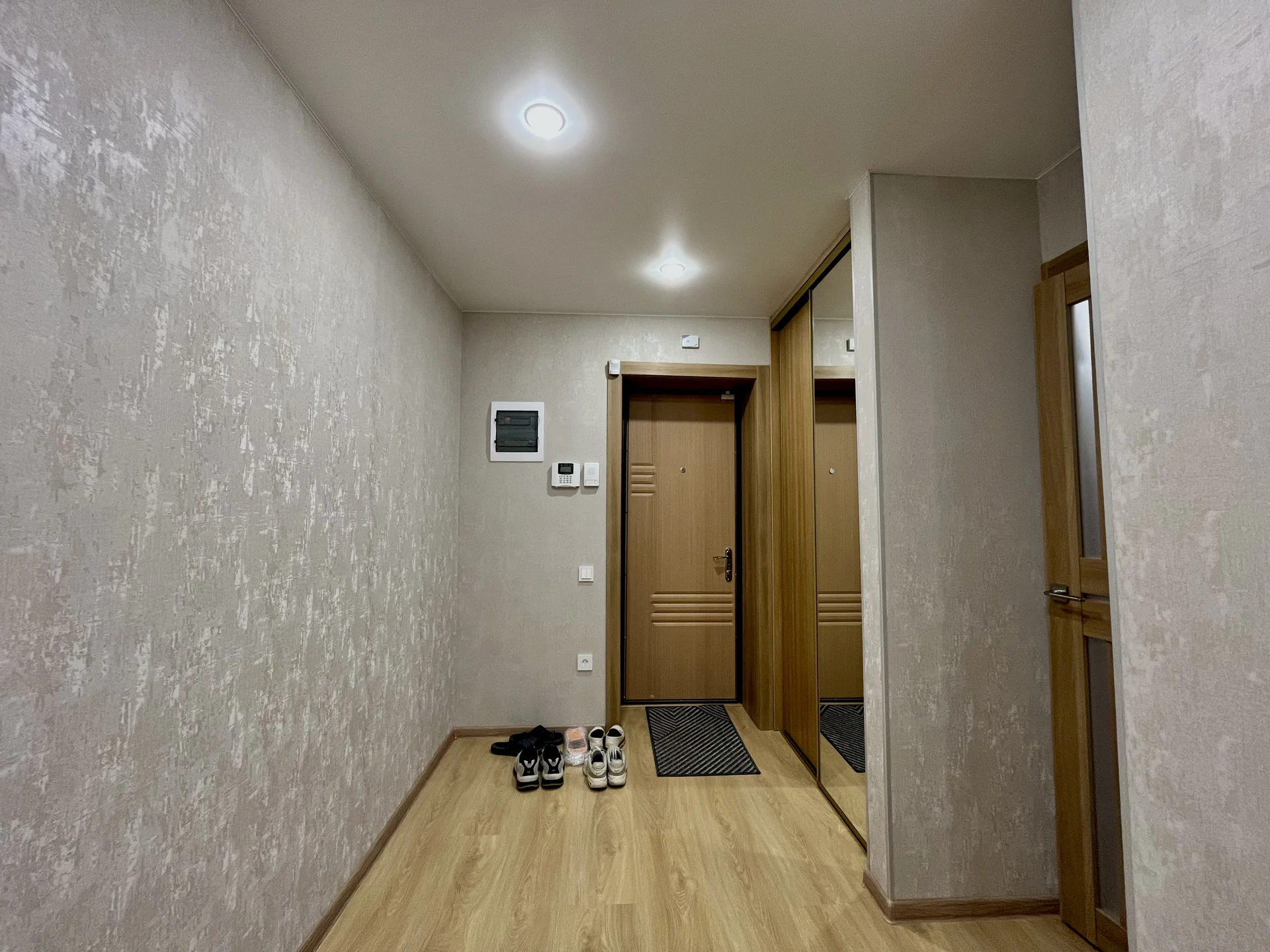 Продам 4х ком квартиру - миниатюра 29
