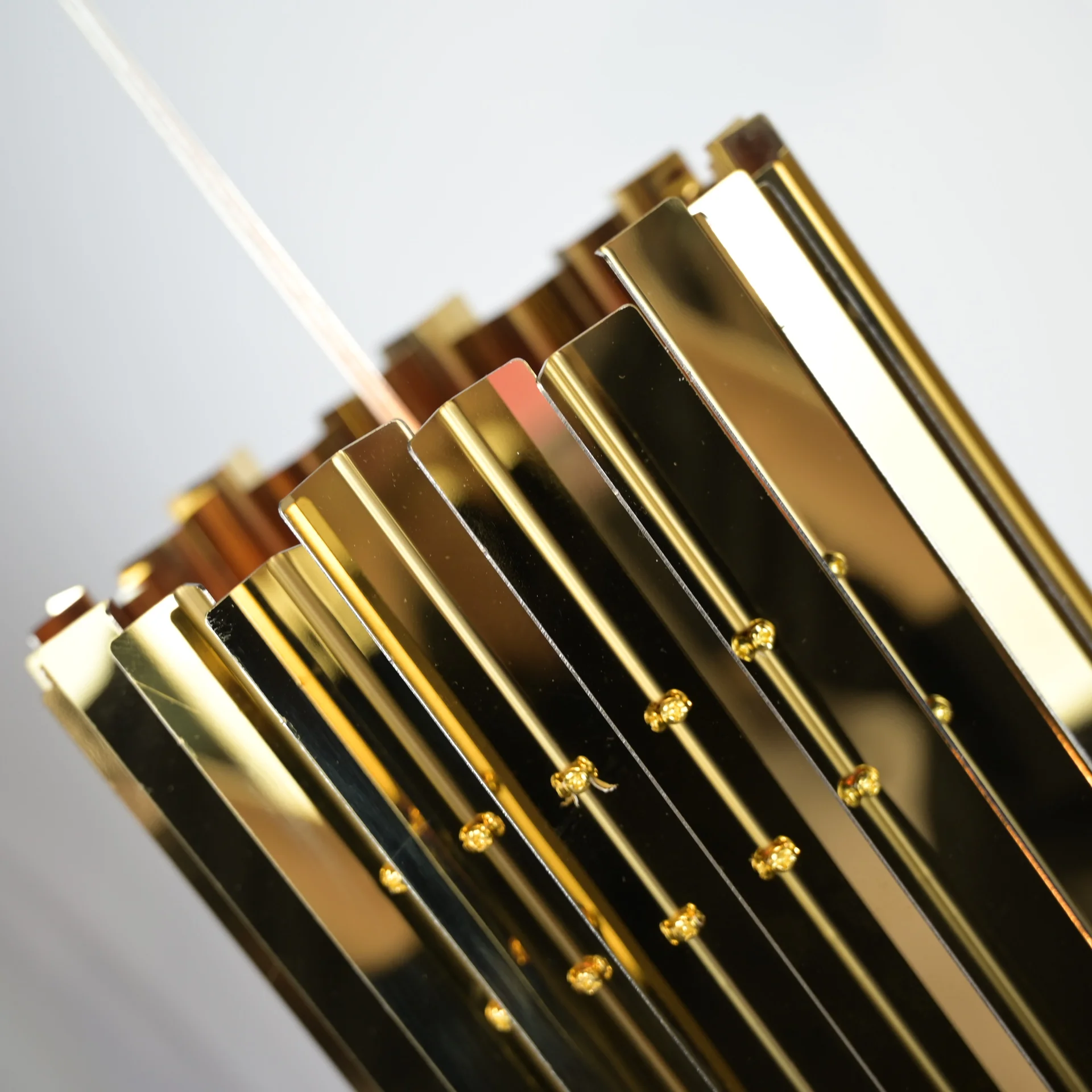 Подвесной светильник Tom Kirk Facet Pendant Gold - миниатюра 8