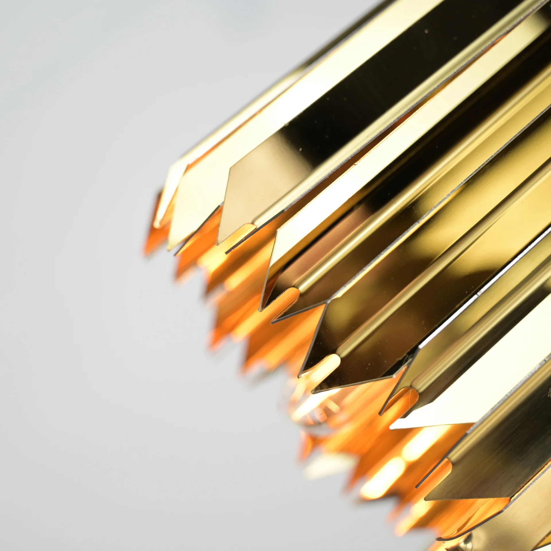 Подвесной светильник Tom Kirk Facet Pendant Gold - миниатюра 9