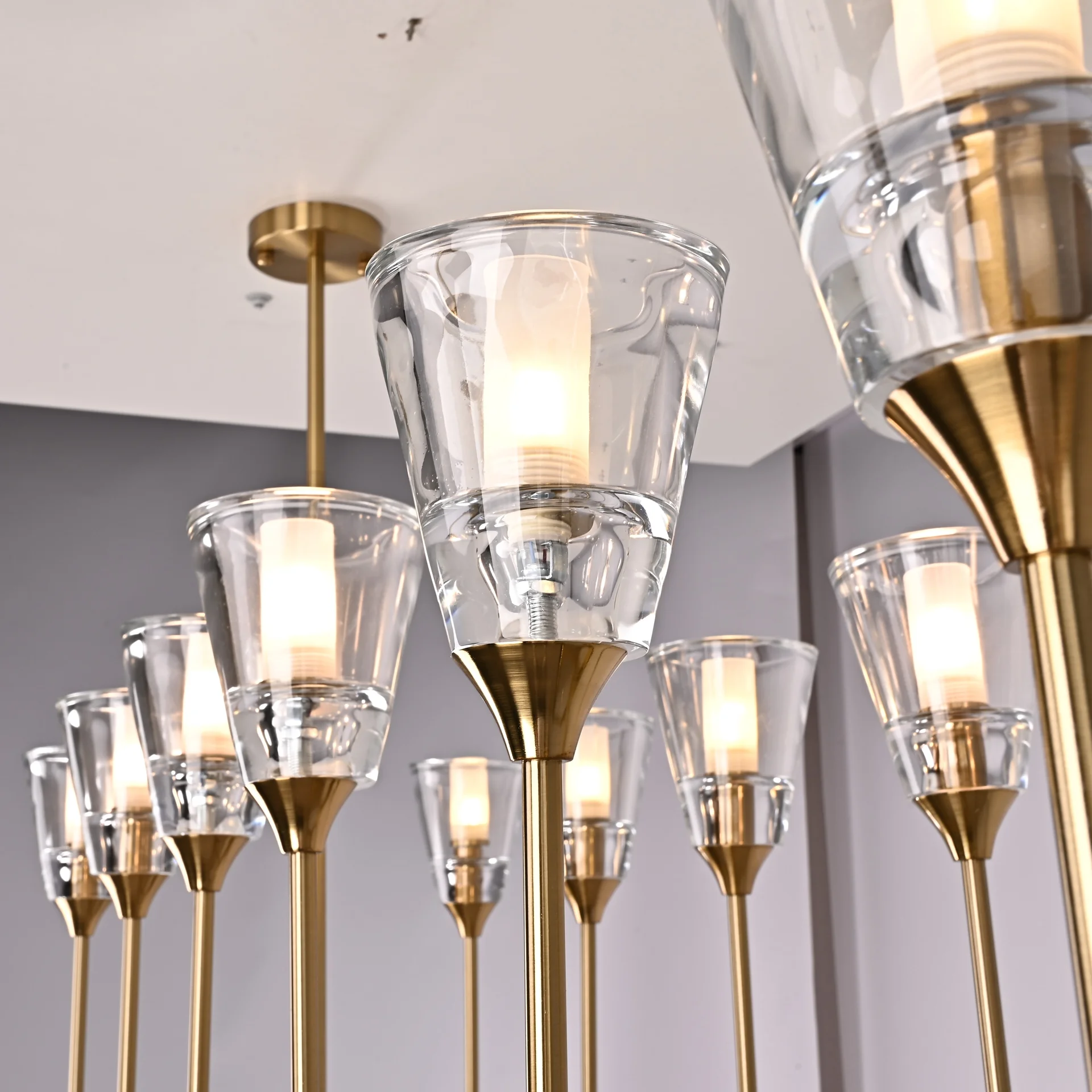 Люстра на штанге TORCHE DE VERRE Linear Chandelier 12 - миниатюра 4