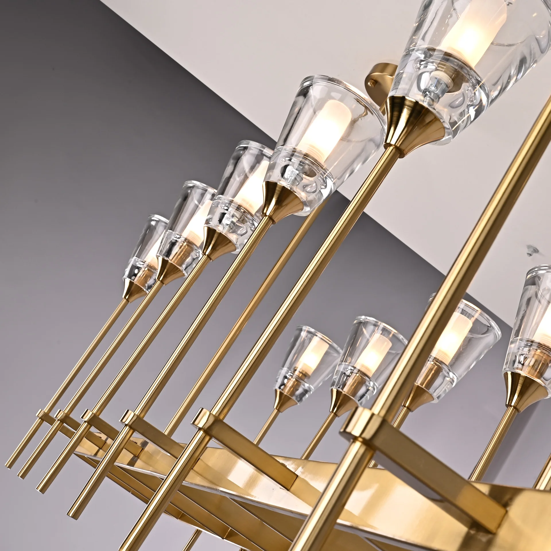 Люстра на штанге TORCHE DE VERRE Linear Chandelier 12 - миниатюра 5
