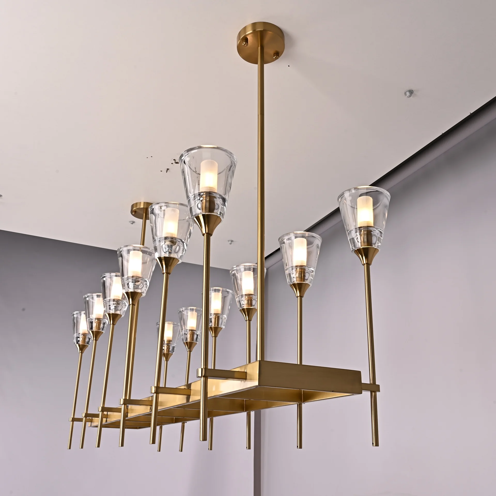 Люстра на штанге TORCHE DE VERRE Linear Chandelier 12 - миниатюра 7